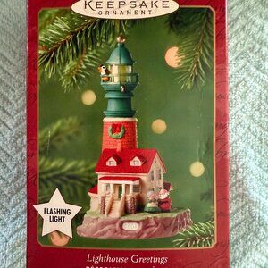 2001 Hallmark Keepsake Magic Collector's Series Lighthouse Greetings